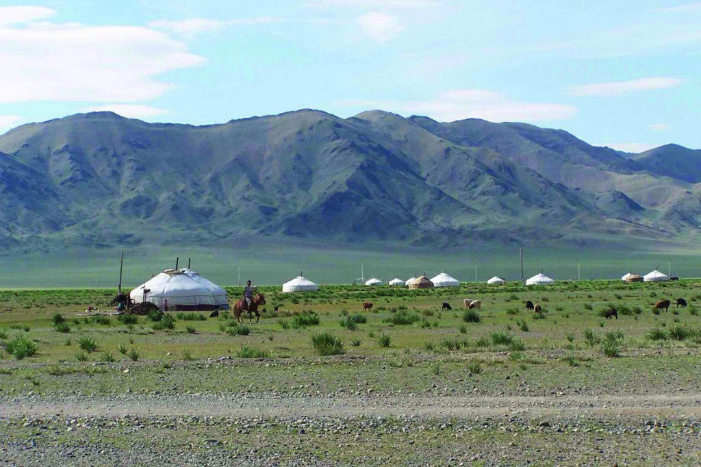 Auf dem Dach der Mongolei | AT REISEN